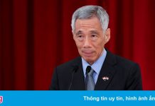 Singapore có thể tái áp đặt hạn chế để ngăn biến chủng Omicron