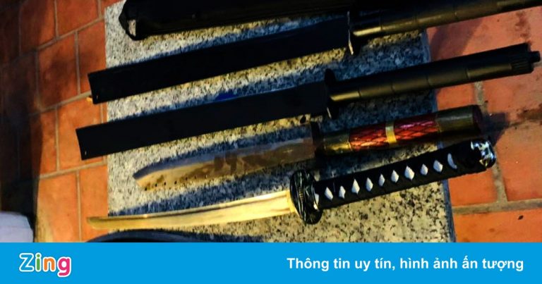 Ngăn chặn hơn 20 người mang mã tấu đi hỗn chiến