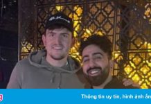 Maguire tươi cười sau trận thua Watford