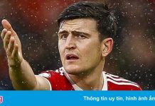 Man United nên tước băng đội trưởng của Maguire