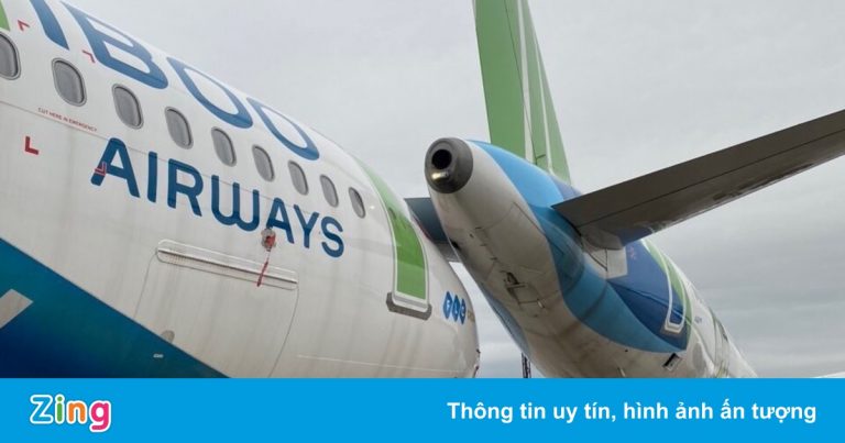 Hai máy bay của Bamboo Airways va chạm tại sân bay Nội Bài