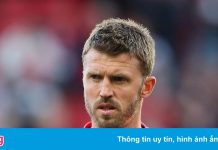 Carrick tạm thời dẫn dắt MU