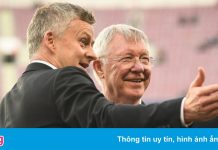 Man United phải chọn hướng đi khác Sir Alex