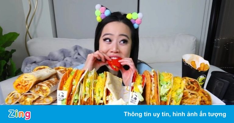 Bữa ăn phô trương trên TikTok