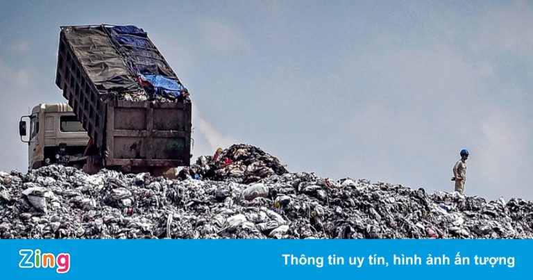 Bãi rác Nam Sơn ngừng tiếp nhận rác vì nguy cơ mất an toàn