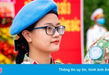 12 sĩ quan gìn giữ hòa bình Liên Hợp Quốc nhận nhiệm vụ