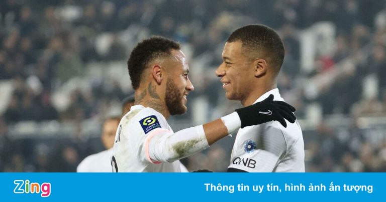 Neymar tỏa sáng với cú đúp trước Bordeaux