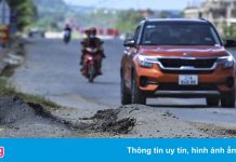 Đường chưa được bàn giao đã sụt lún như luống khoai