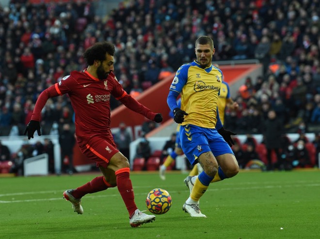 Liverpool dau Southampton anh 17