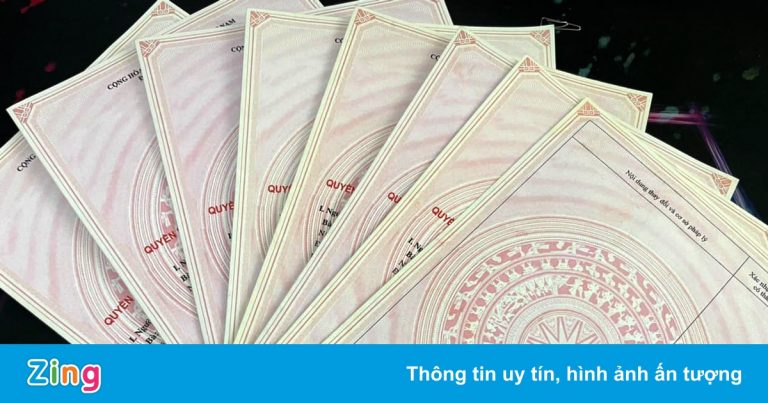 Làm giả 7 sổ đỏ để chiếm đoạt 2,5 tỷ đồng