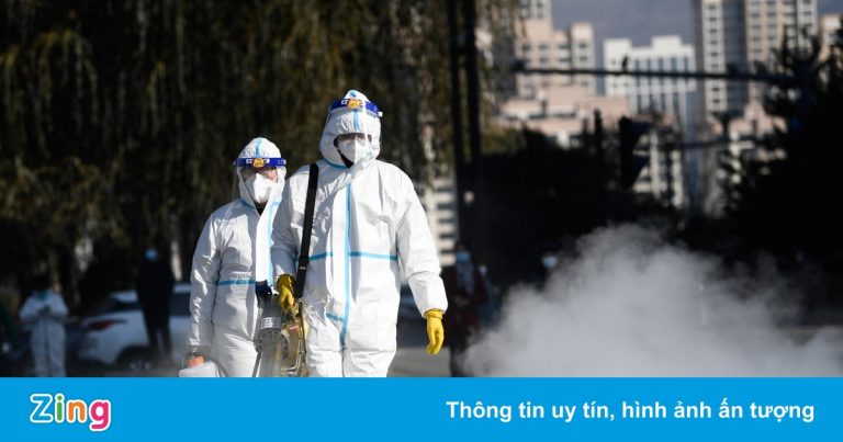 Chuyên gia phản đối thời gian cách ly 21 ngày của Trung Quốc Chuyên gia phản đối thời gian cách ly 21 ngày của Trung Quốc
