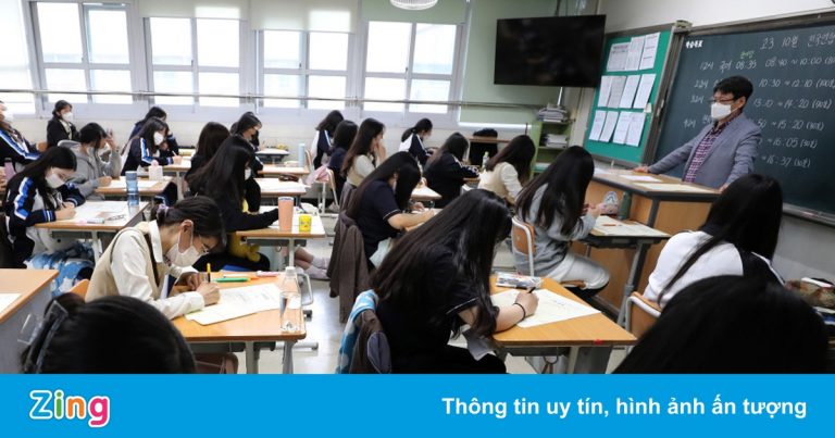 Thí sinh mắc Covid-19 ở Hàn Quốc sẽ thi đại học ở bệnh viện