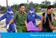 Thi thể nhiều hình xăm nổi trên sông Sài Gòn