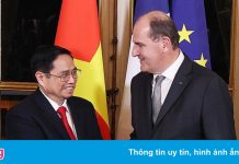 Những hoạt động ngoại giao đầu tiên của Thủ tướng tại Pháp