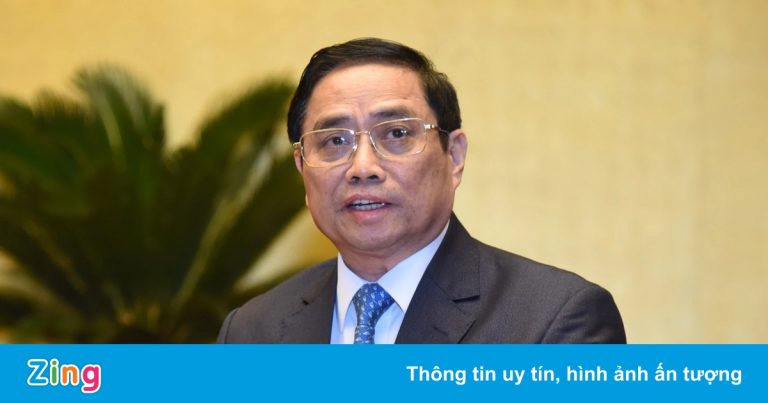 Thủ tướng: ‘Việc học trực tuyến không thể kéo dài’