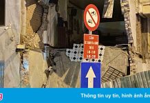 Sập nhà ở TP.HCM, 3 người bị mắc kẹt