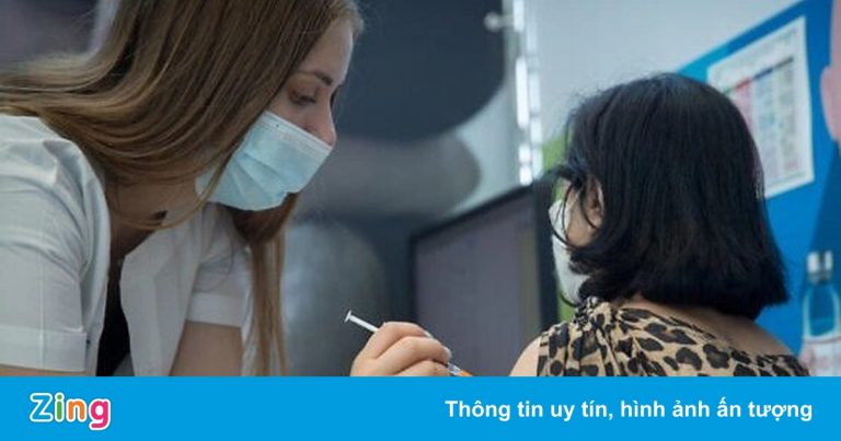 Những người nên tiêm mũi 3 vaccine Covid-19