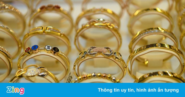 Giá vàng sẽ tiếp tục giảm mạnh?