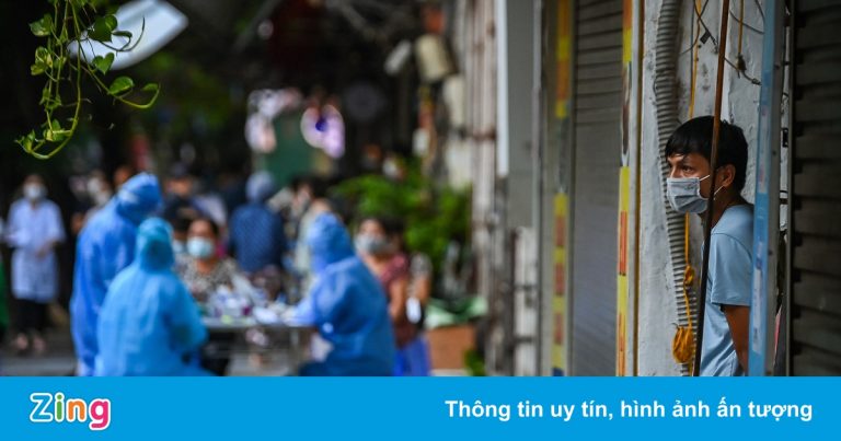 Hà Nội phát hiện ổ dịch mới liên quan một quán cà phê tại Quốc Oai