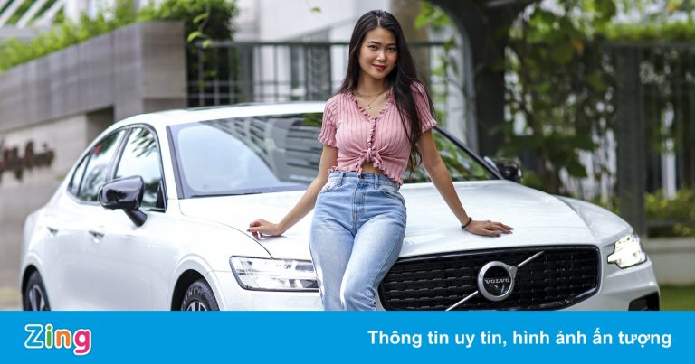 Các dòng sedan hạng sang dưới 3 tỷ đồng kén khách tại Việt Nam