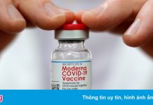 Mỹ hoãn phê duyệt vaccine Moderna cho thiếu niên