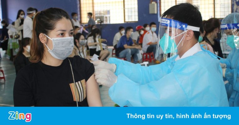 Các tỉnh miền Tây tập trung tiêm hết vaccine Covid-19 tồn