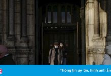 Biến chủng Omicron phơi bày cách ứng phó dịch bất công của nước giàu