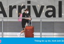 CDC Mỹ khuyến cáo người dân tránh đến Pháp