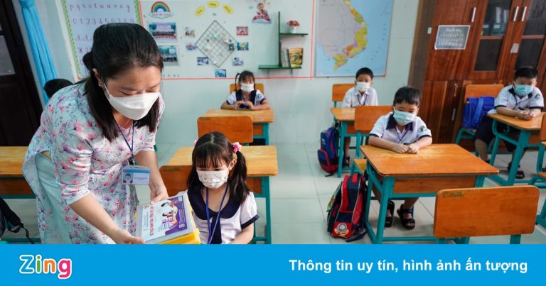 TP.HCM dừng cho học sinh lớp 1, trẻ 5 tuổi học trực tiếp