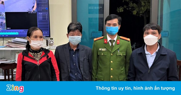 Người phụ nữ trả lại gần 1 tỷ đồng nhặt được Người phụ nữ trả lại gần 1 tỷ đồng nhặt được