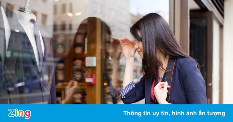 Ngành thời trang toàn cầu gặp nhiều khó khăn trong năm 2022