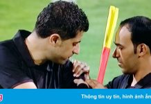 ‘Tiền đạo Lào đáng phải nhận thẻ đỏ’