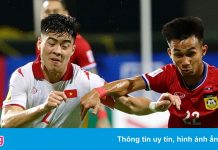 Vì sao tuyển Việt Nam phạm lỗi nhiều gấp 3 lần Lào?