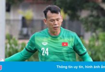 HLV Park chọn đội hình đá với Lào ở AFF Cup