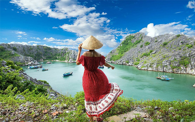 Đảo Cát Bà – Hòn ngọc xanh của du lịch Hạ Long có gì hấp dẫn