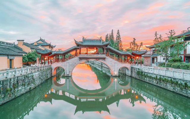 Tìm hiểu những thời điểm lý tưởng để đi tour du lịch Trung Quốc Tìm hiểu những thời điểm lý tưởng để đi tour du lịch Trung Quốc