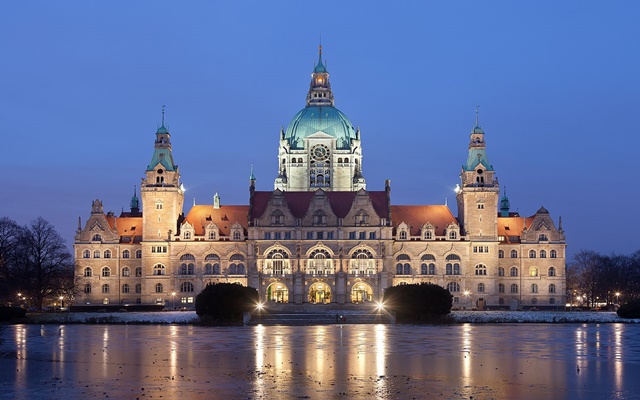 Khám phá thành phố Hannover yên bình bên dòng sông Leine trong hành trình đi Du lịch Đức