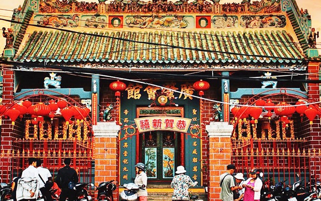 Khám phá chùa Ông Cần Thơ – ngôi chùa linh thiêng nổi tiếng nhất vùng