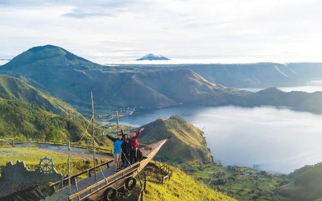 Check in hồ Toba Indonesia – hồ nước ngọt lớn nhất khu vực Đông Nam Á