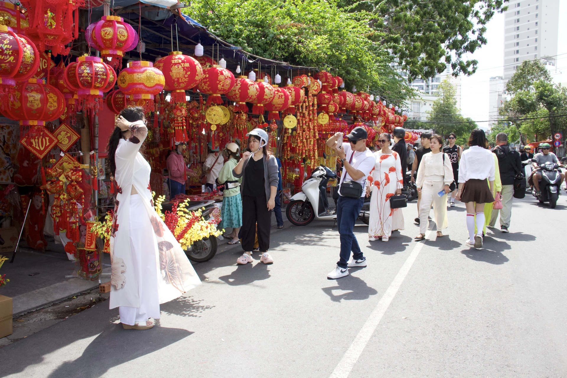 pho den long Nha Trang anh 2