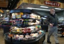 Những cửa hàng tiện lợi đa di năng ở Mỹ thu hút khách hàng