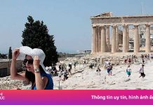 Hàng loạt du khách mất tích trong nắng nóng đỉnh điểm tại Hy Lạp