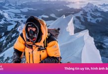 Nepal tăng giá leo Everest