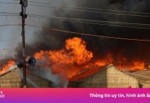 Biển lửa tại lễ hội đông nhất lịch sử nhân loại ở Ấn Độ