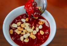 Tiết canh của Việt Nam gây tranh cãi khi nằm trong 100 món tệ nhất thế giới