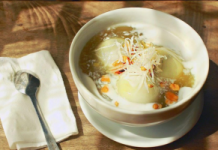 Nguyên tiêu thưởng chiếc bánh trôi