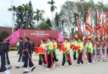 Phú Thọ: Lễ hội truyền thống hút du khách