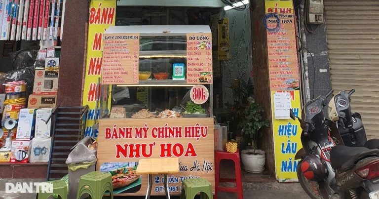 Bị khách tố bán thịt mốc, chủ quán bánh mì nổi tiếng ở Hà Nội lên tiếng