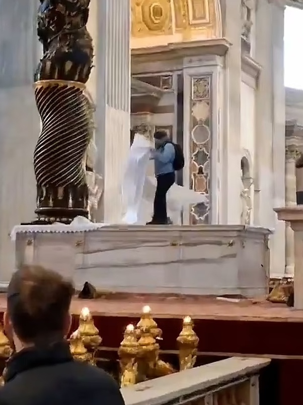 Vatican anh 2