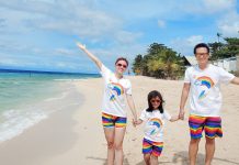 Đón Tết không nhậu nhẹt, gia đình Việt ‘xuất ngoại’, đi bơi cùng cá mập voi